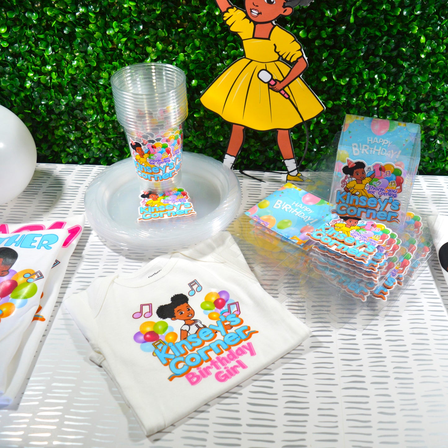 Gracie“s Corner Party Supplies