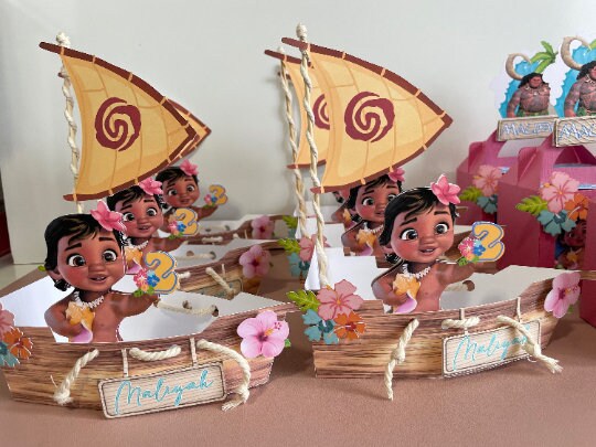 Moana Favor box,