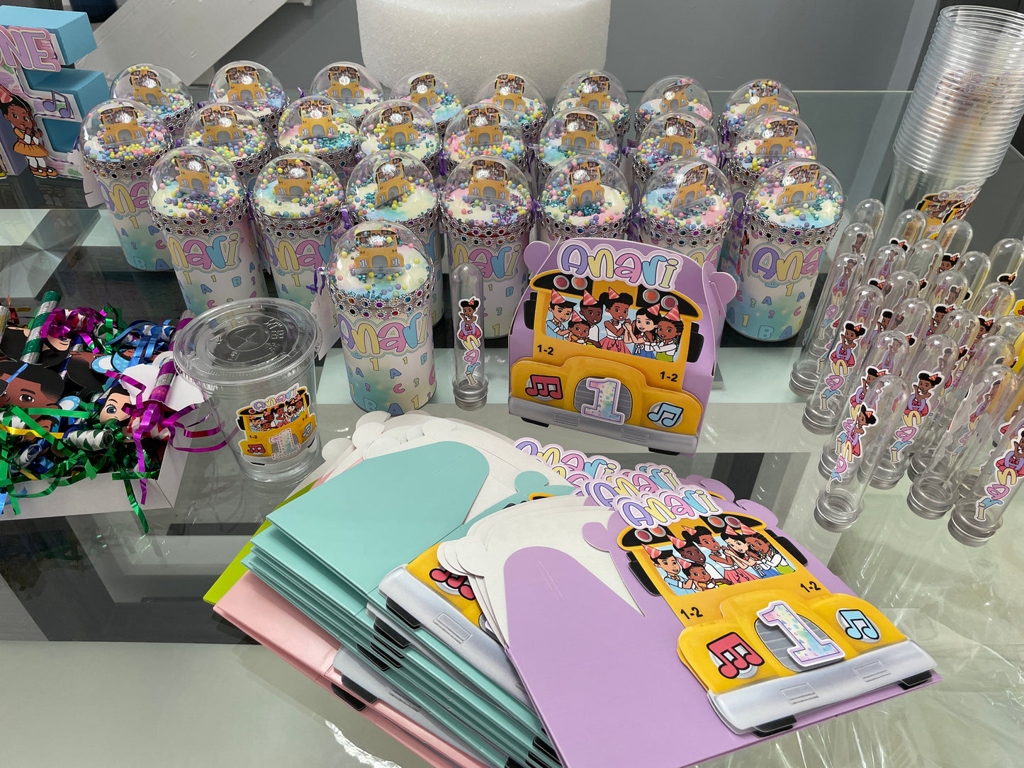 Gracie´s Corner Party Supplies